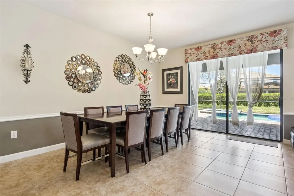 1420 Moon Valley Davenport FL 33896