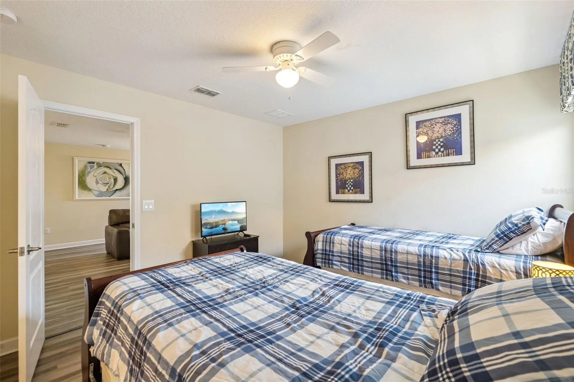 1420 Moon Valley Davenport FL 33896