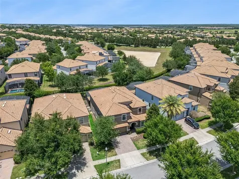 1420 Moon Valley Davenport FL 33896