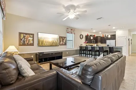 1420 Moon Valley Davenport FL 33896