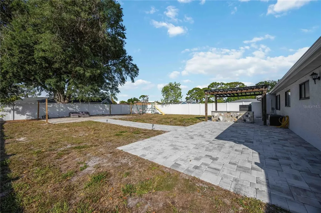 6775 Dennison Avenue North Port FL 34287