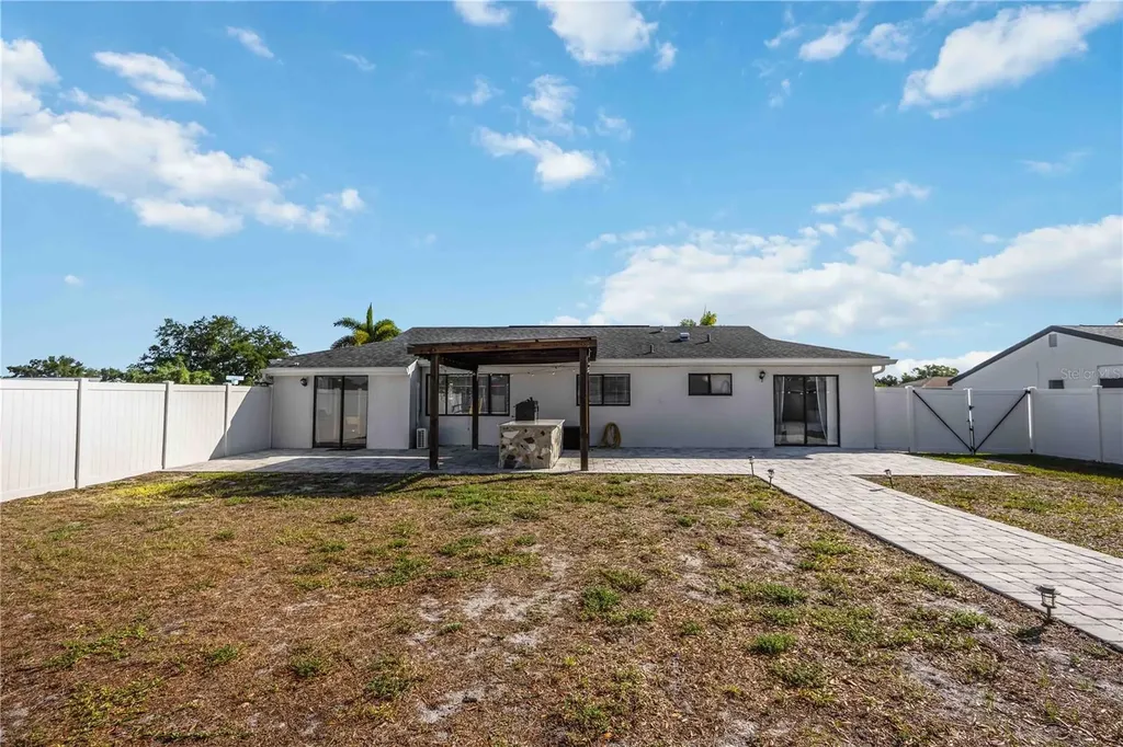 6775 Dennison Avenue North Port FL 34287