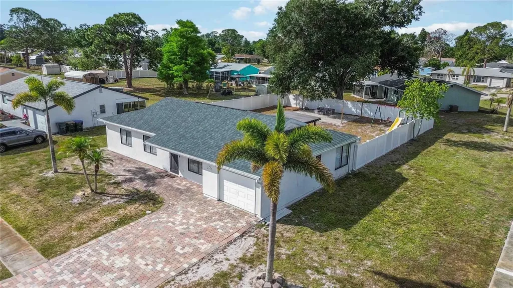 6775 Dennison Avenue North Port FL 34287