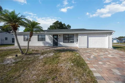 6775 Dennison Avenue North Port FL 34287