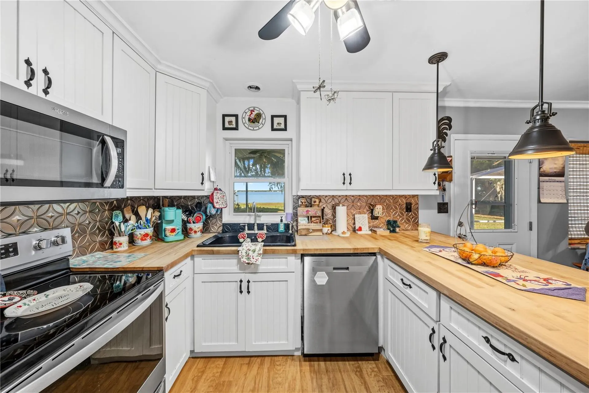 11690 SE 132nd Street Road Ocklawaha FL 32179
