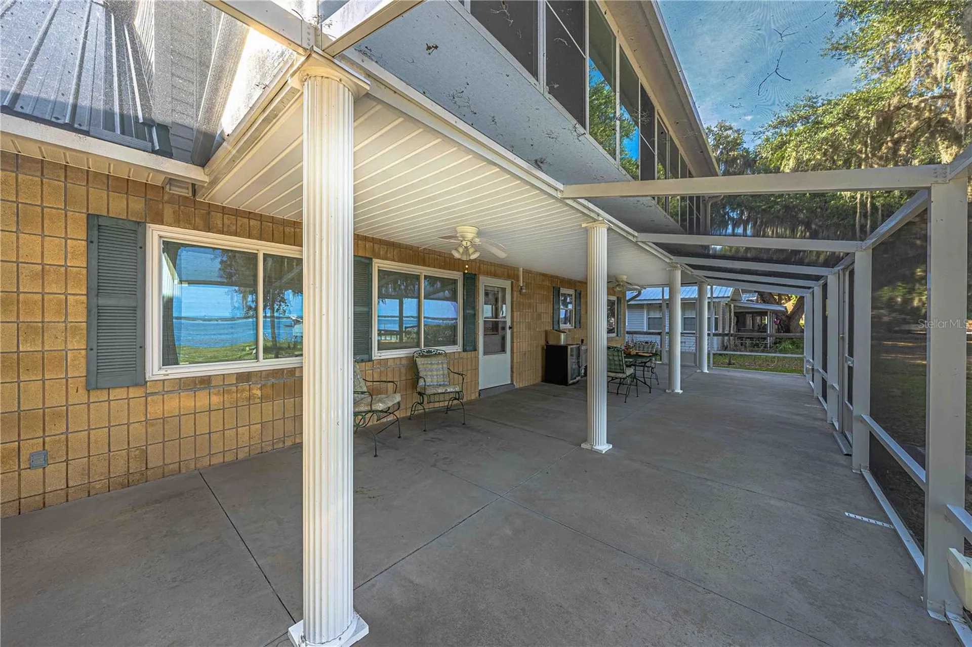 11690 SE 132nd Street Road Ocklawaha FL 32179