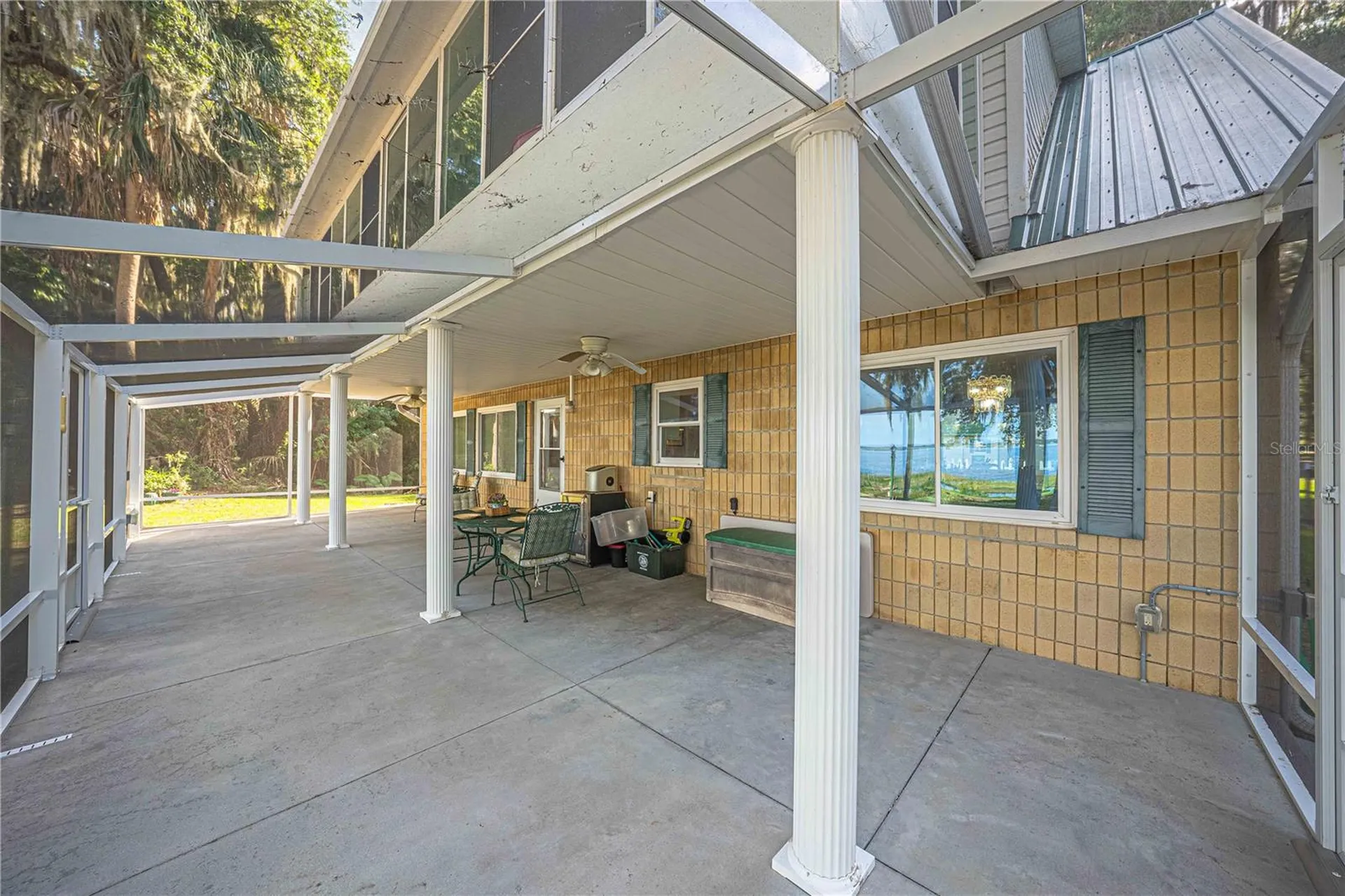 11690 SE 132nd Street Road Ocklawaha FL 32179