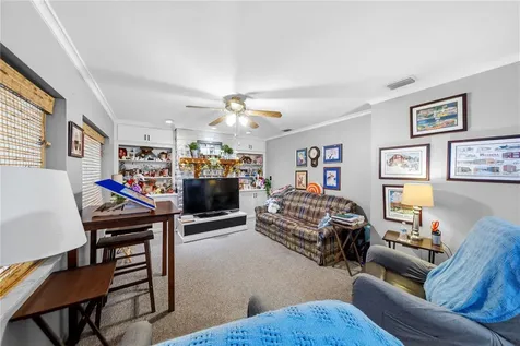 11690 SE 132nd Street Road Ocklawaha FL 32179