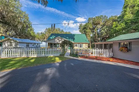 11690 SE 132nd Street Road Ocklawaha FL 32179