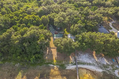 11690 SE 132nd Street Road Ocklawaha FL 32179