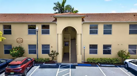 4109 Bellasol Circle Fort Myers FL 33916