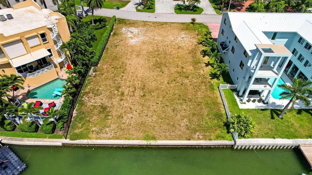 1 1st Avenue S Tierra Verde FL 33715