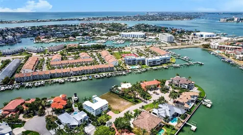 1 1st Avenue S Tierra Verde FL 33715