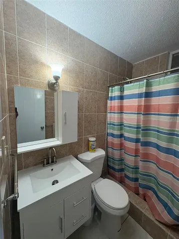 4205 Urb Villa Del Carmen Avenue Constancia Ponce PR 00731