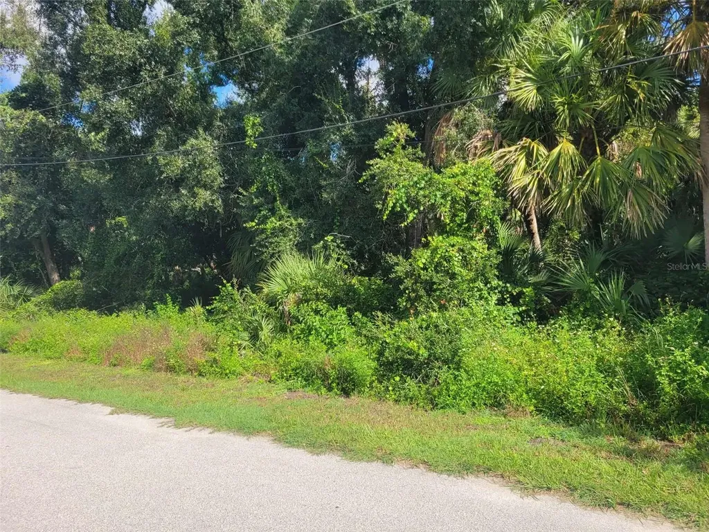 April Avenue North Port FL 34288