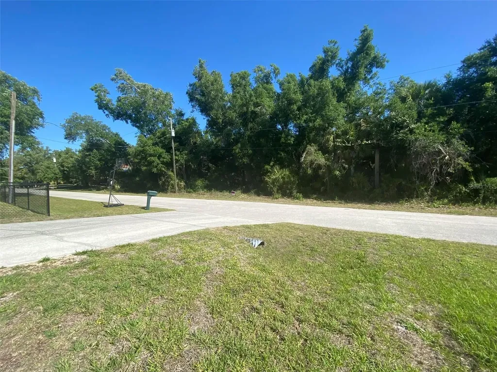 April Avenue North Port FL 34288