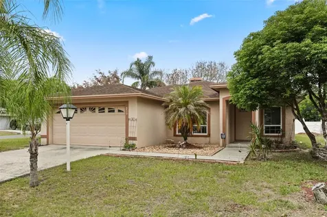 329 Lake Daisy Loop Winter Haven FL 33884