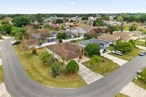 329 Lake Daisy Loop Winter Haven FL 33884