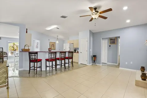 329 Lake Daisy Loop Winter Haven FL 33884