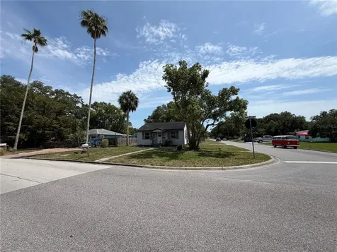 453 San Salvador Drive Dunedin FL 34698