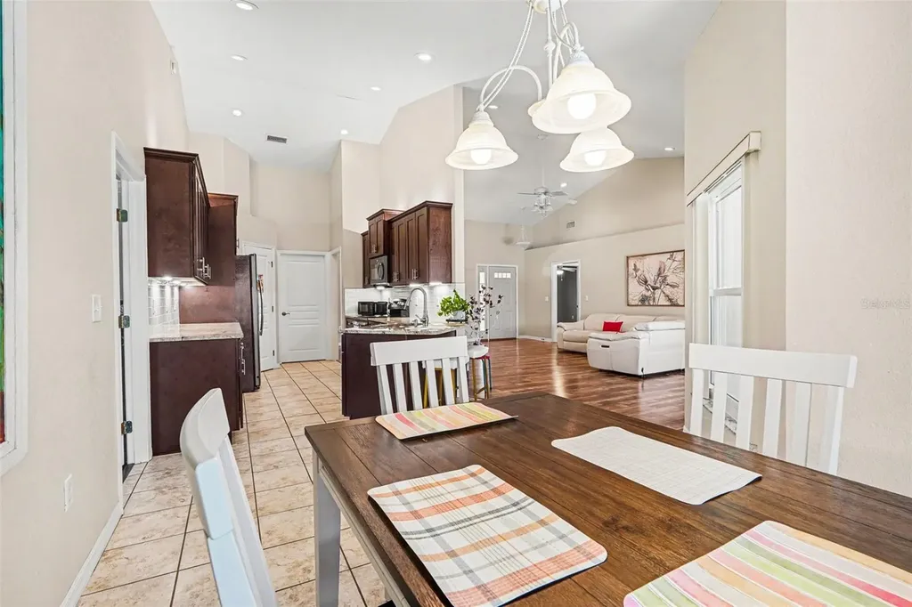 113 Shaddock Drive Auburndale FL 33823