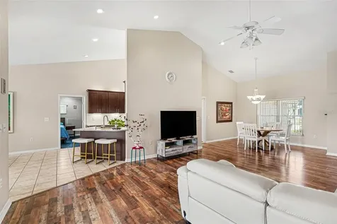 113 Shaddock Drive Auburndale FL 33823