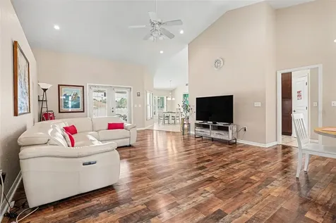 113 Shaddock Drive Auburndale FL 33823