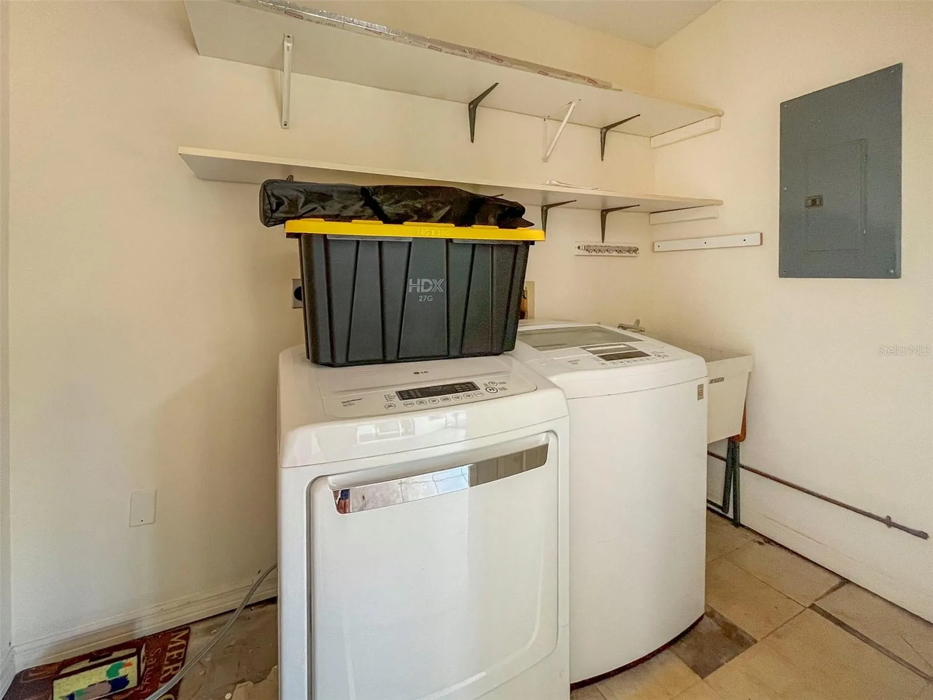 3957 Proctor Road Sarasota FL 34233