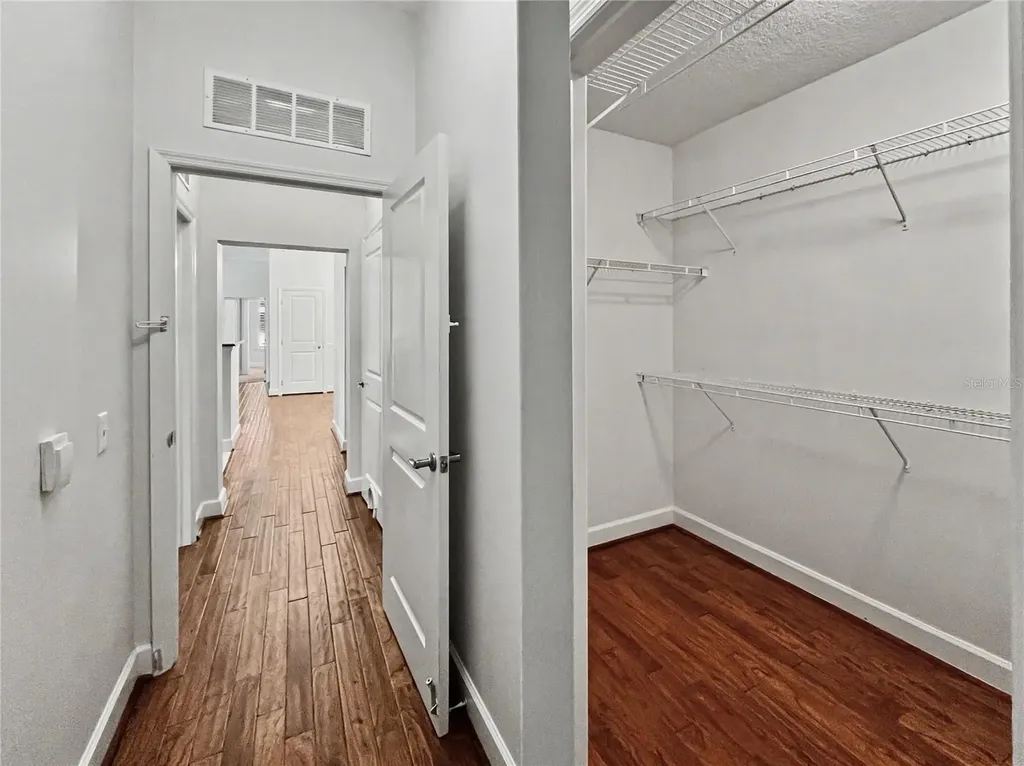 1230 Wright Circle Celebration FL 34747