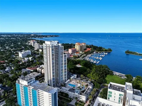 400 Beach Drive NE St Petersburg FL 33701