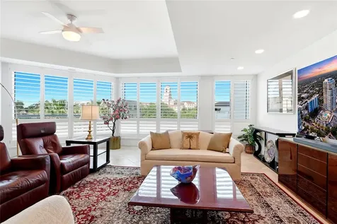 400 Beach Drive NE St Petersburg FL 33701