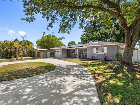 983 Emerson Drive Dunedin FL 34698