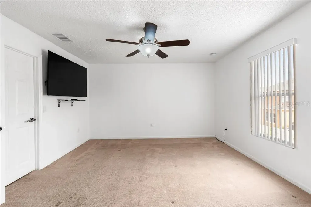 2074 Rio Grande Canyon Loop Kissimmee FL 34759
