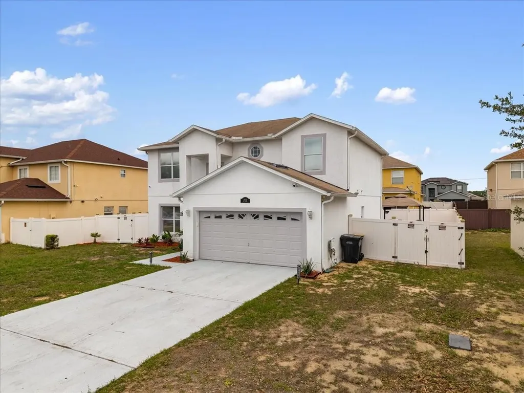 2074 Rio Grande Canyon Loop Kissimmee FL 34759