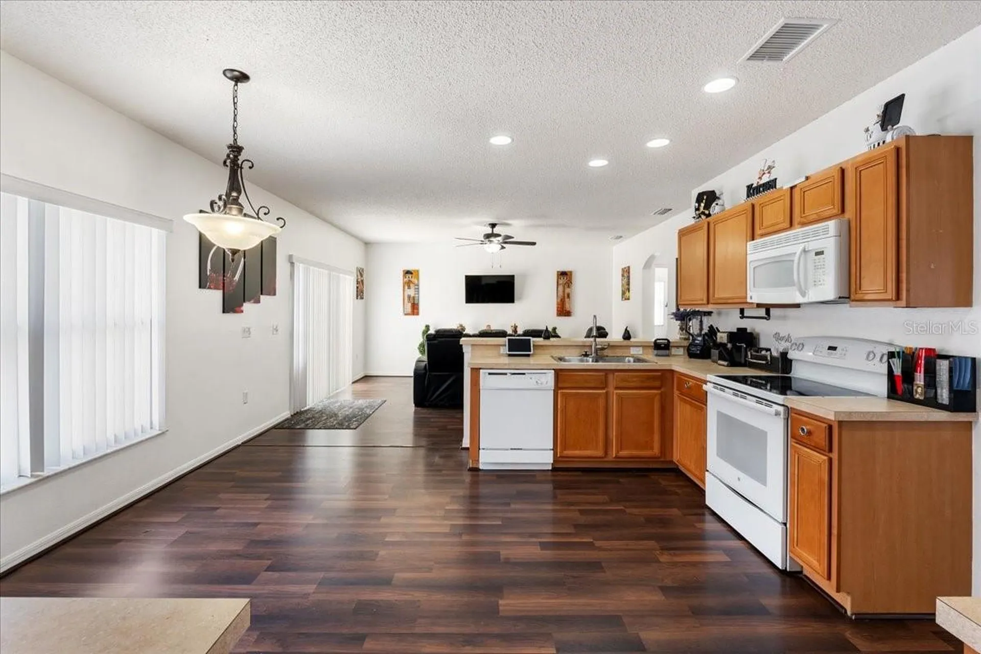 2074 Rio Grande Canyon Loop Kissimmee FL 34759