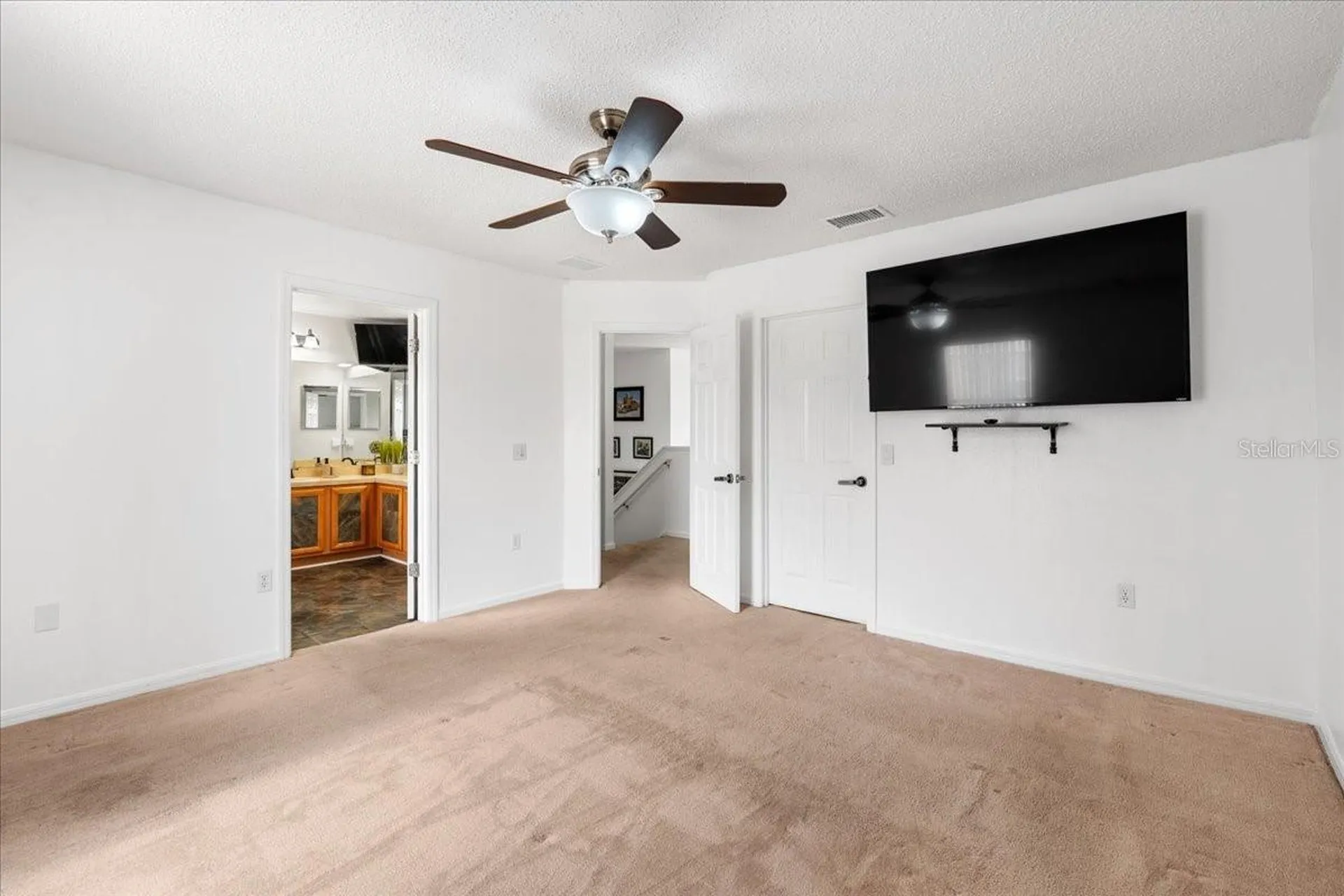 2074 Rio Grande Canyon Loop Kissimmee FL 34759