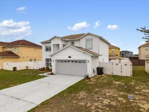 2074 Rio Grande Canyon Loop Kissimmee FL 34759