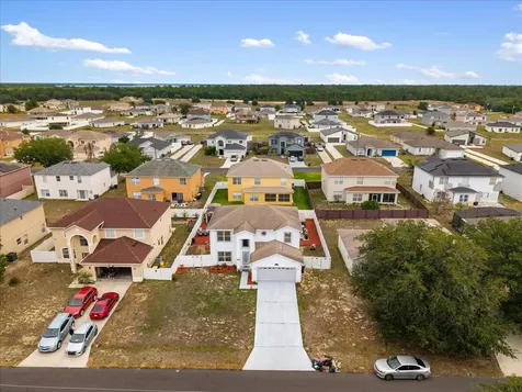 2074 Rio Grande Canyon Loop Kissimmee FL 34759