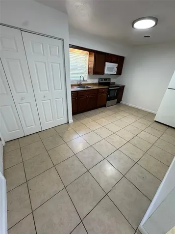 1631-1631 NE 71st Street Ocala FL 34479
