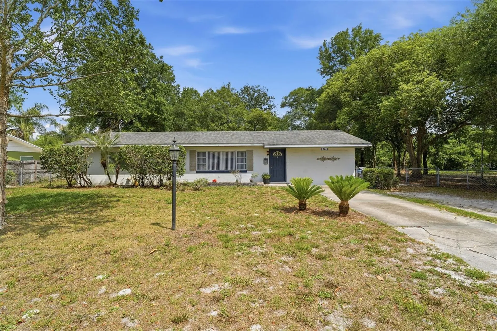 1713 Pine Avenue Deland FL 32724
