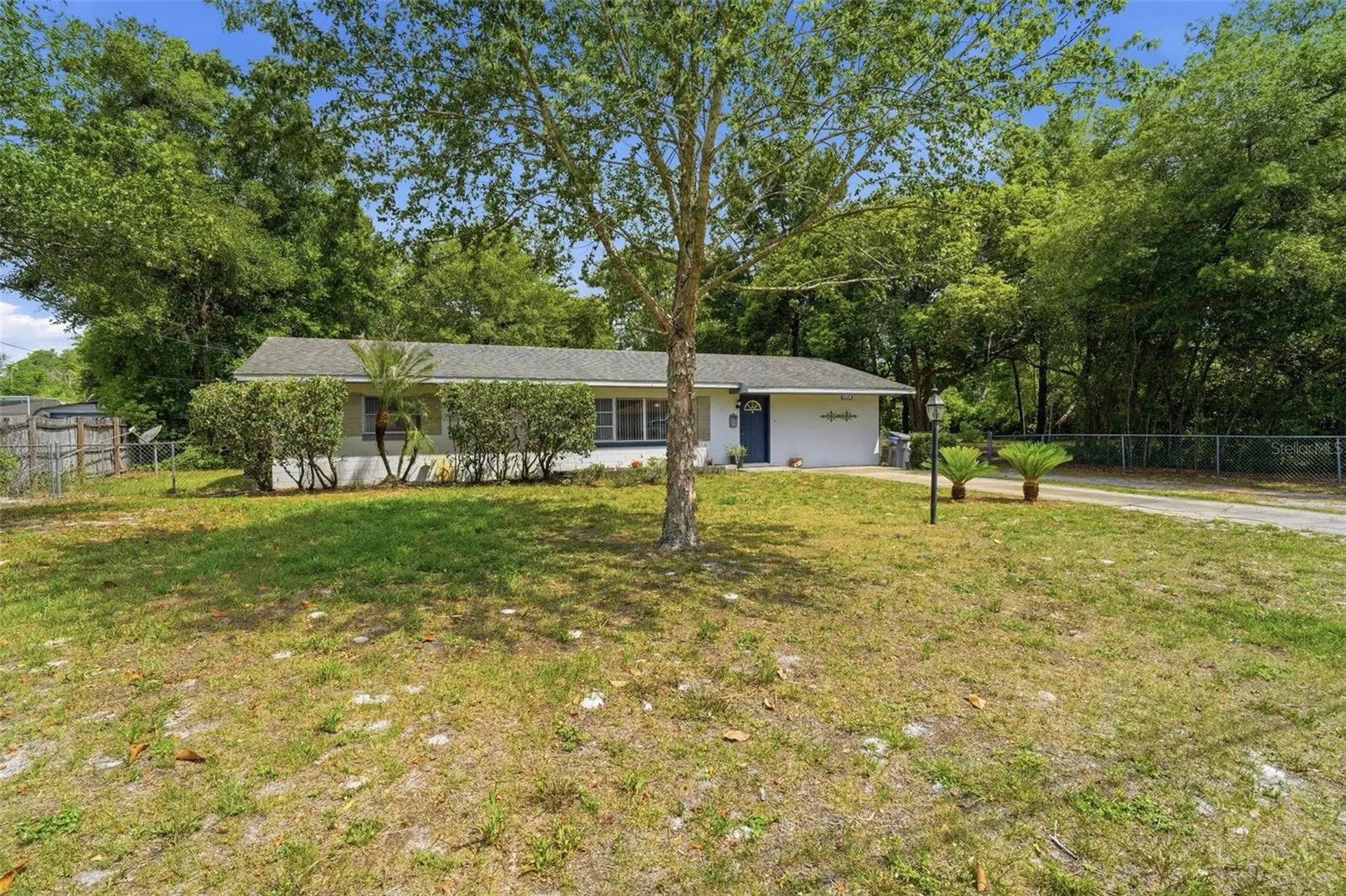 1713 Pine Avenue Deland FL 32724