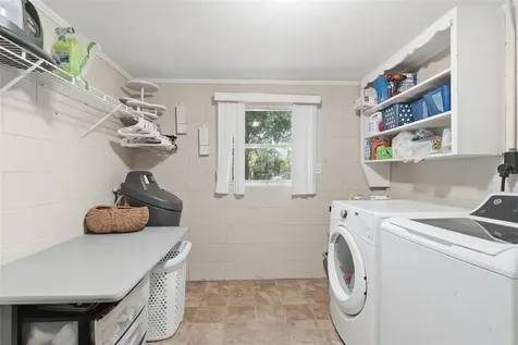 1713 Pine Avenue Deland FL 32724