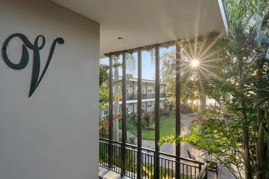 1101 Victoria Drive Dunedin FL 34698