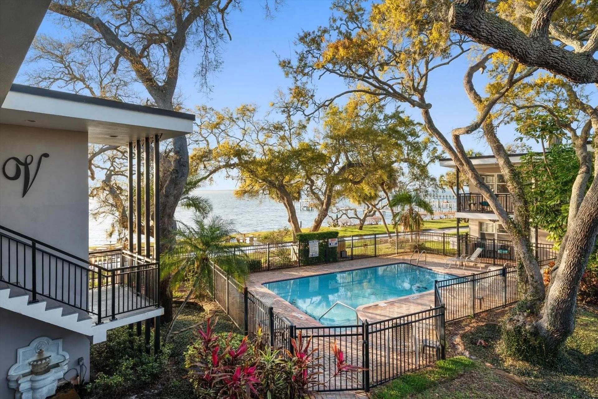 1101 Victoria Drive Dunedin FL 34698
