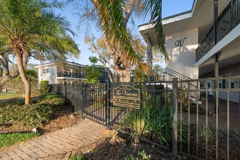 1101 Victoria Drive Dunedin FL 34698