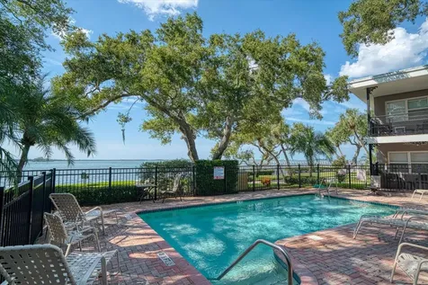 1101 Victoria Drive Dunedin FL 34698