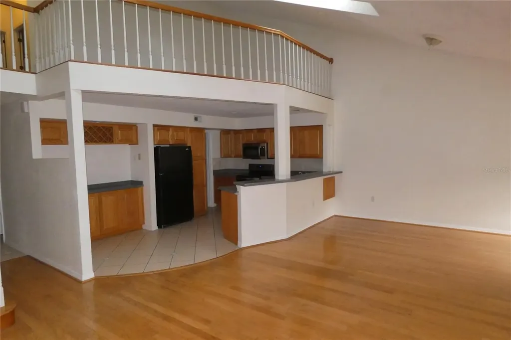 617 Segovia Court NE St Petersburg FL 33703