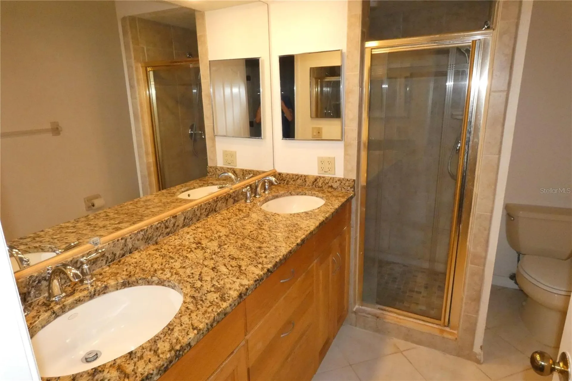 617 Segovia Court NE St Petersburg FL 33703