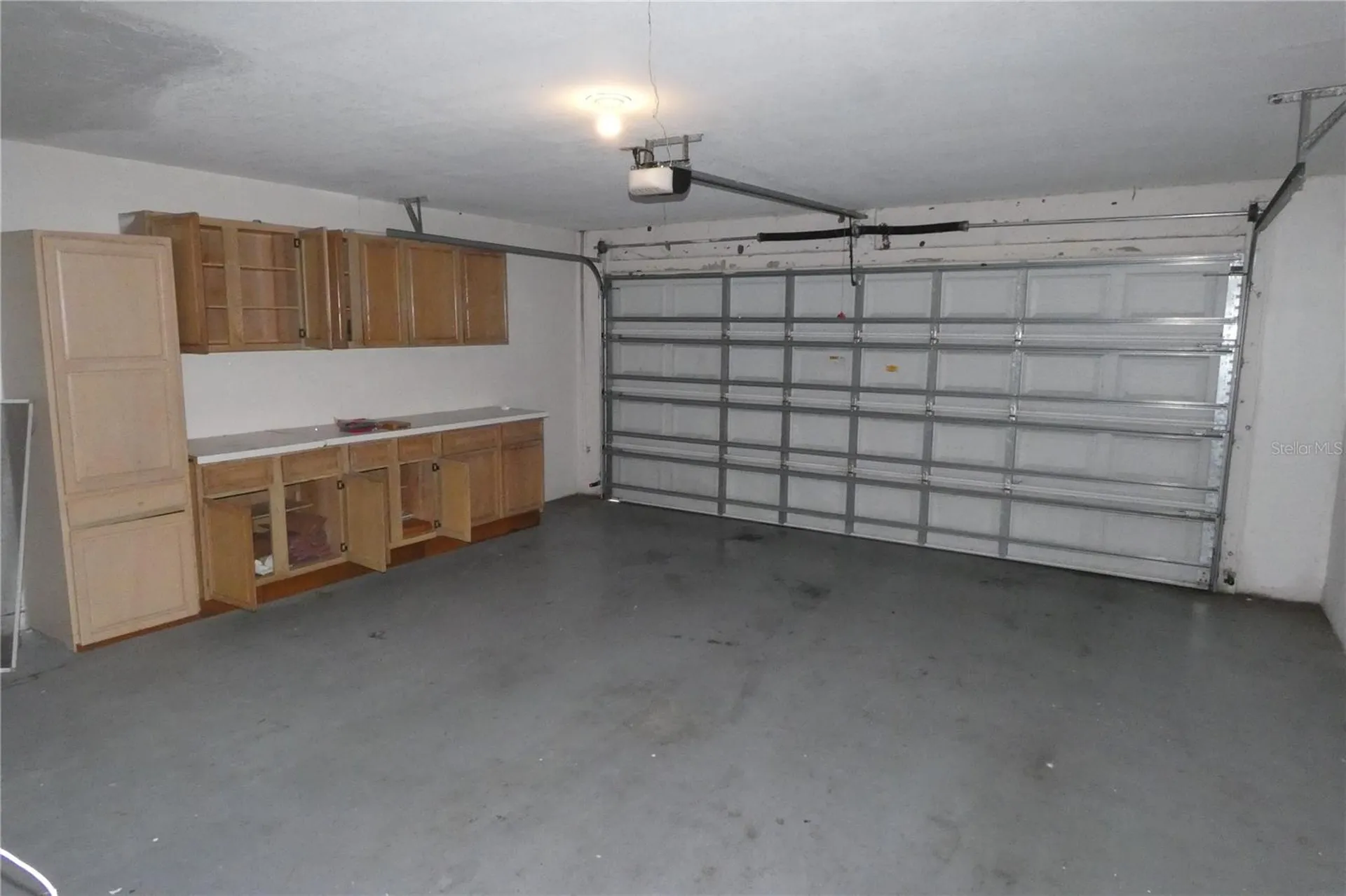 617 Segovia Court NE St Petersburg FL 33703