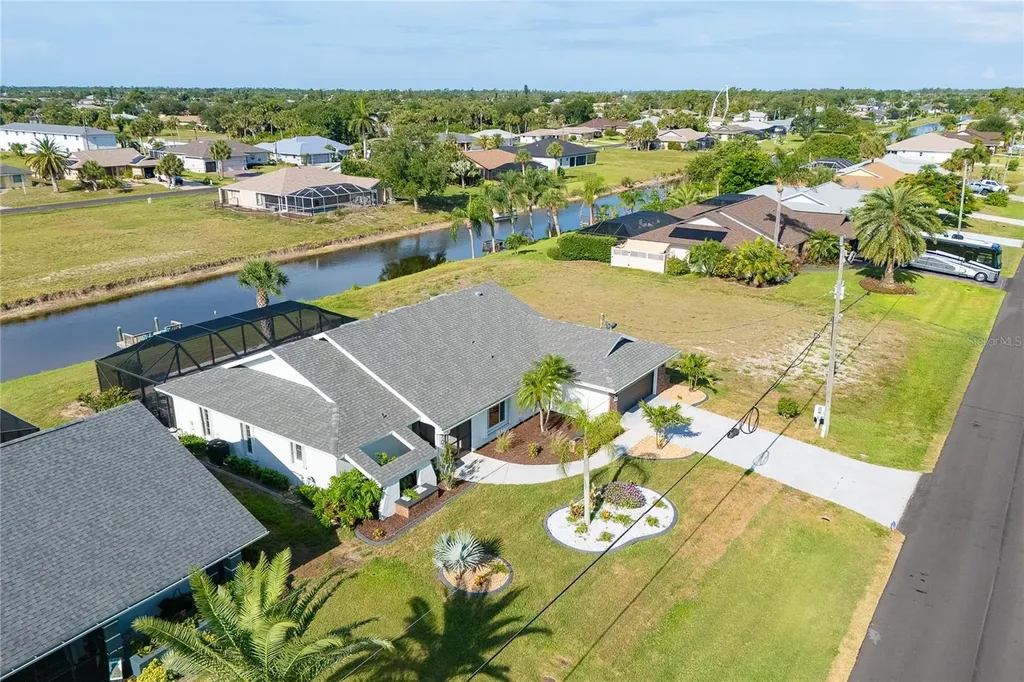 99 Bunker Road Rotonda West FL 33947